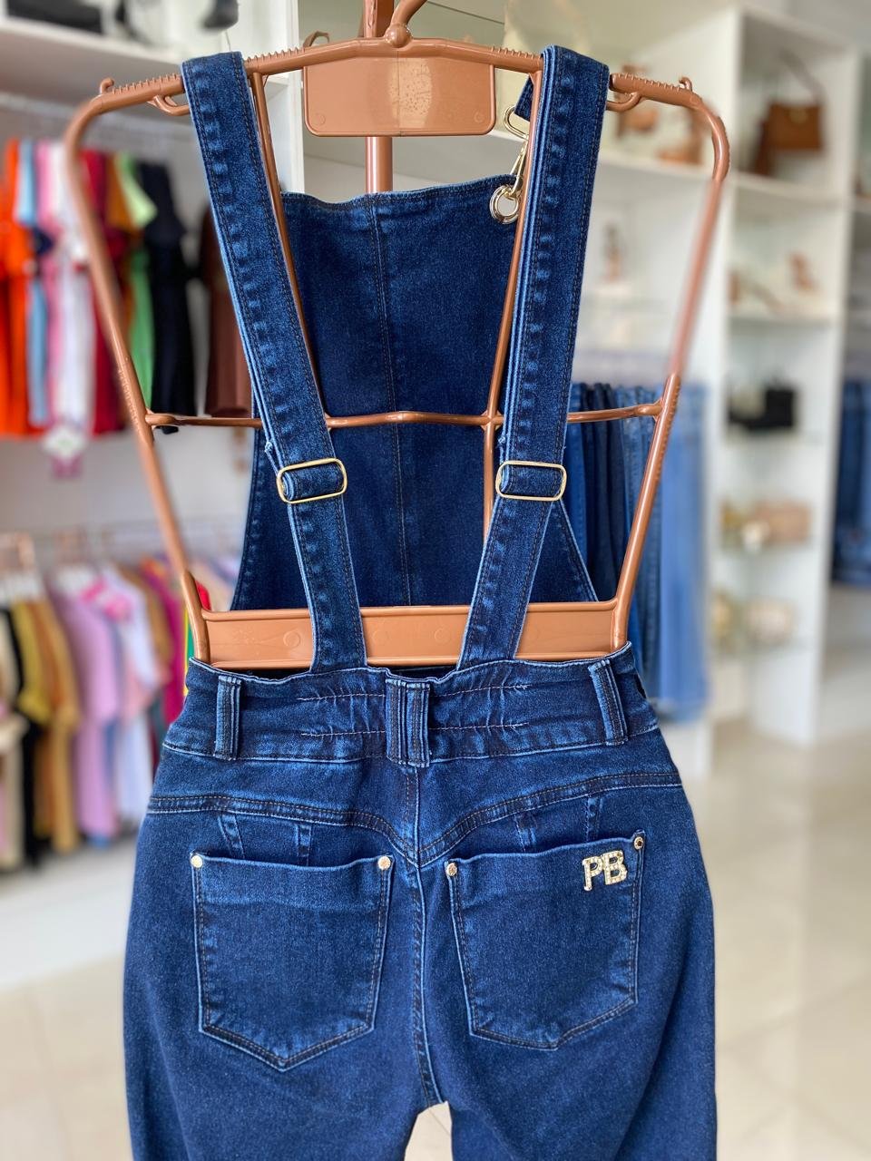 Jardineira Longa Jeans Pit Bull – Azul Escuro TAM 38 - Imagem 4