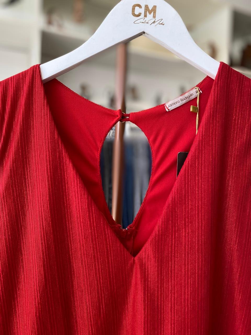 Vestido Vermelho Plus Size em Lurex Jannaira TAM G1 - Imagem 2
