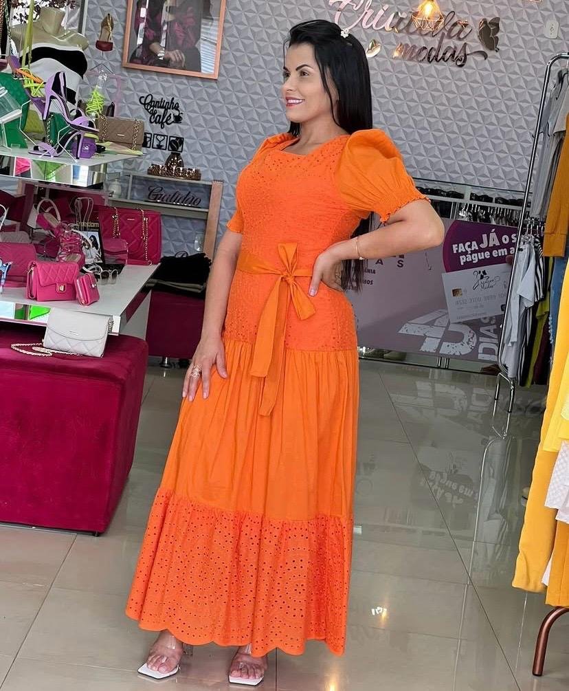 Vestido Laranja em Laise com Laço – Manga Bufante | Sol da Terra
