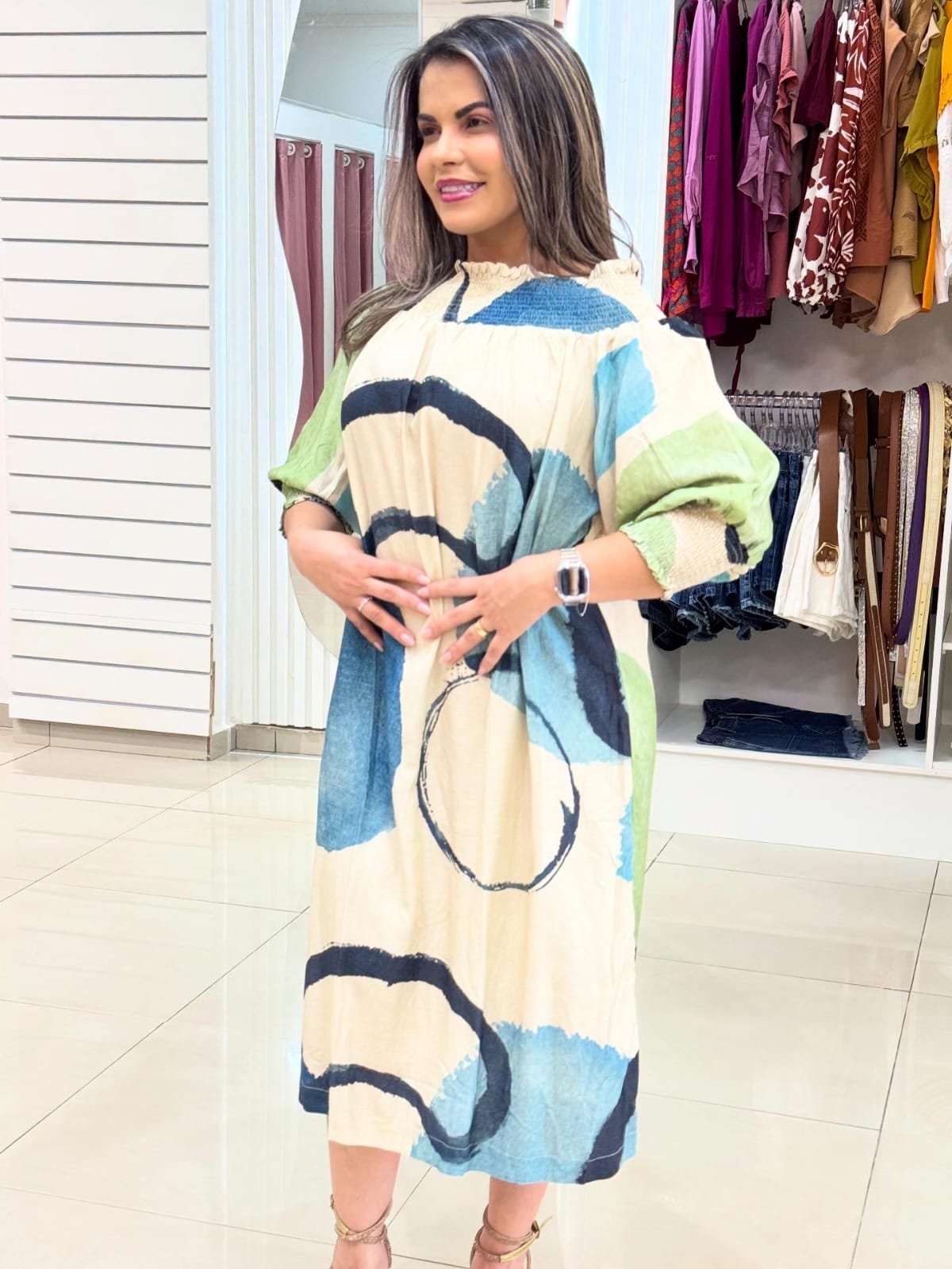 Vestido com Mangas Bufantes -Vizoo TAM G