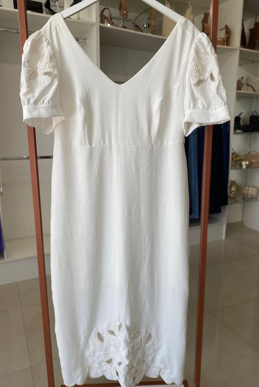Vestido Plus Size Branco em Laise – Remar TAM P